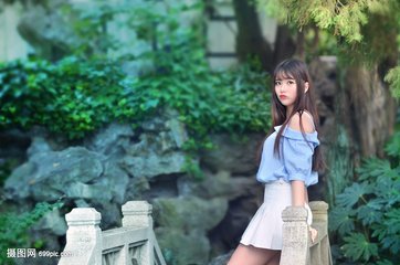 午夜吻照片unmodified